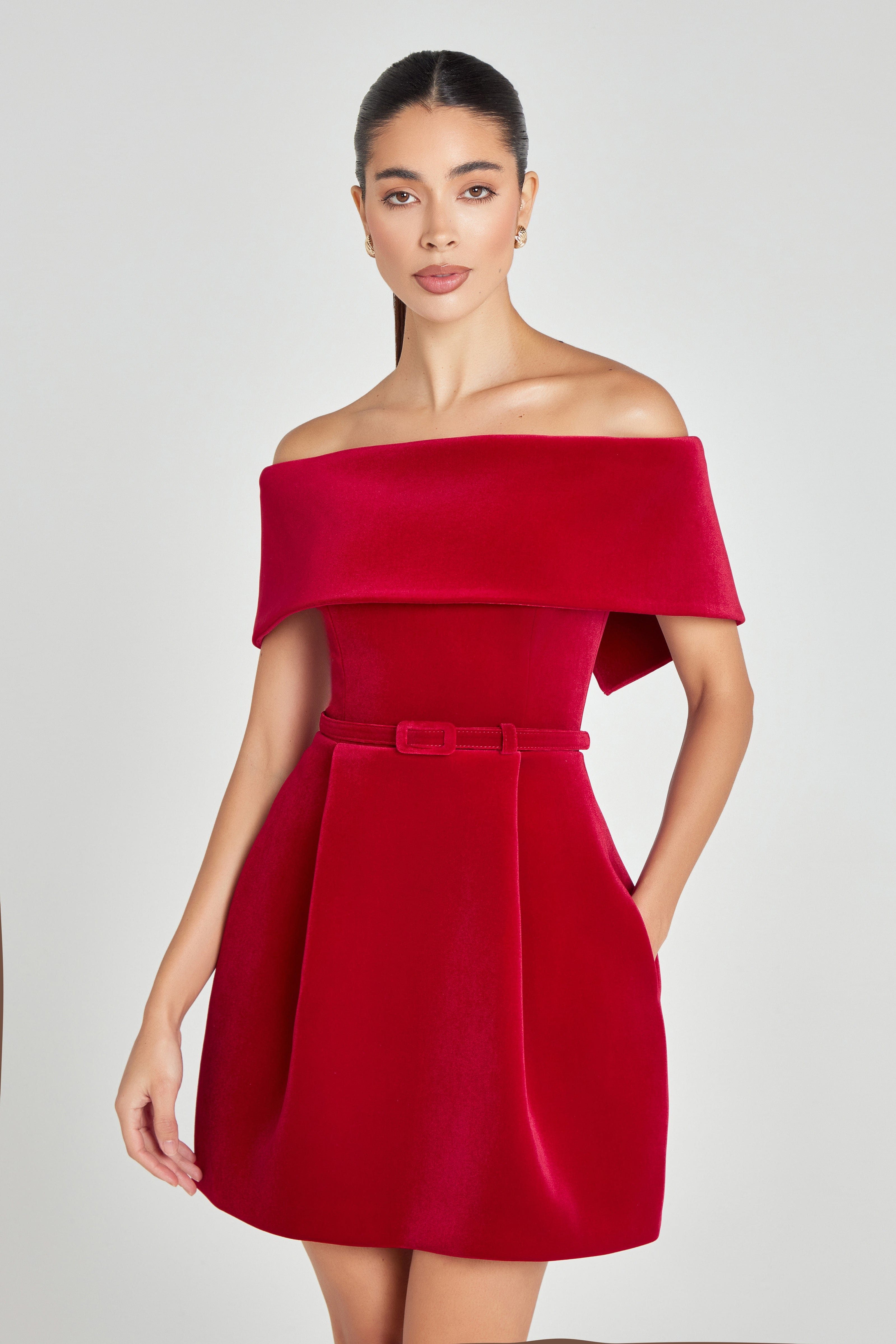 Red store Carmen One Shoulder Formal Dress